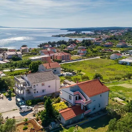 Apartment Milja *
