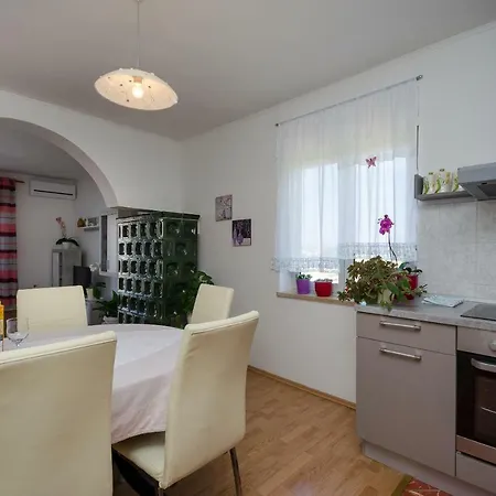 Apartment Milja Banjol